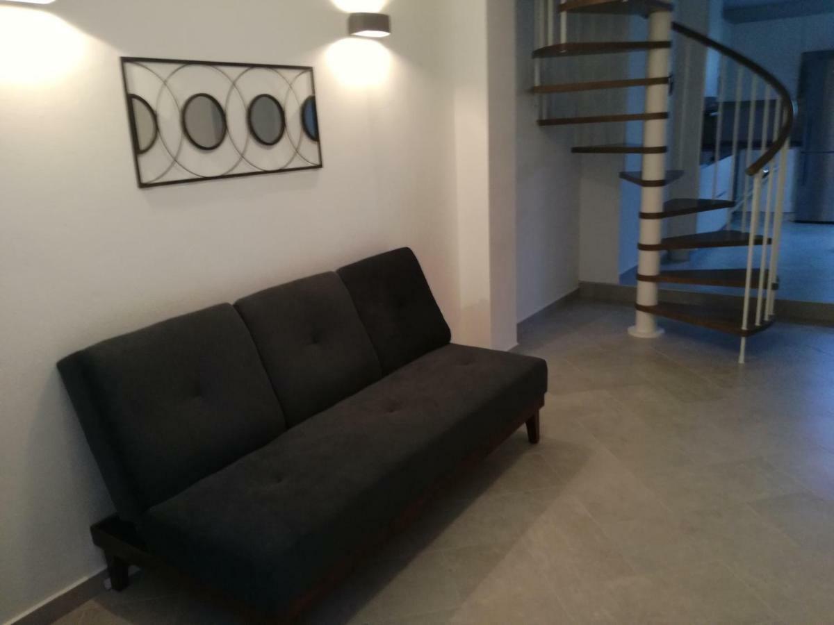 Kuca Za Odmor Pende Villa Banjol Ngoại thất bức ảnh